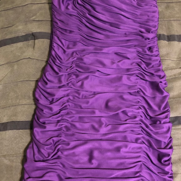 David’s Bridal One shoulder beaded dress - Picture 4 of 4